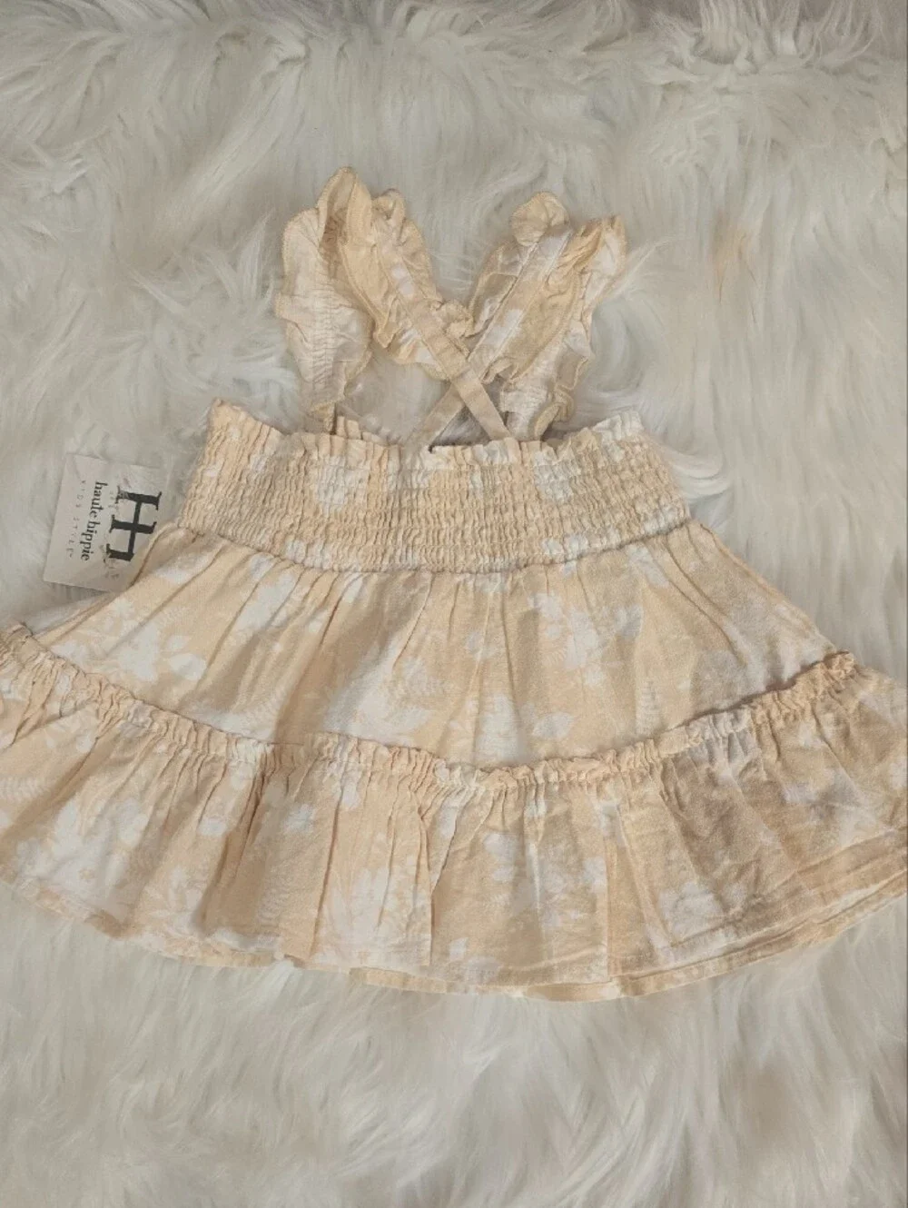 Girls 2 Piece Ruffle Top W Shorts Bundle